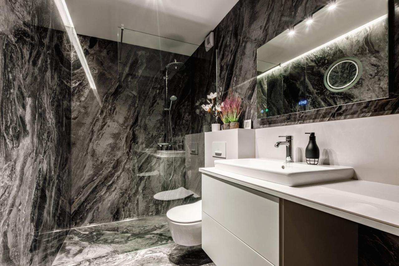 Skyview Suite - Niepowtarzalny Widok I Basen Lublin Exterior photo